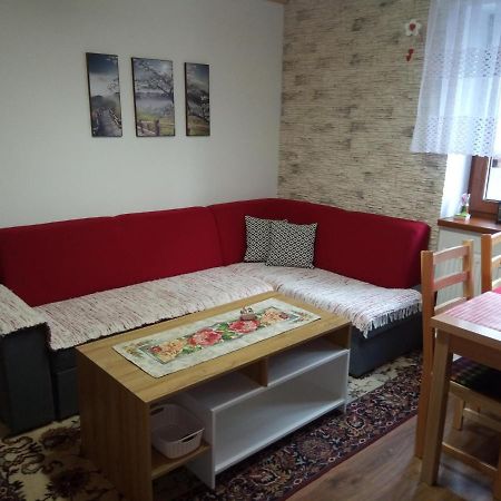 Drevenica Mak Oliver Kvacany Экстерьер фото